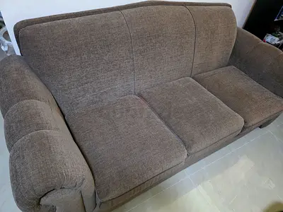 3 SEATER SOFA ,SPARINGLY USED,TOWEL BRAND,AS GOOD AS NEW,AED 250 ONLY