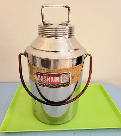 Stainless Steel Insulated Water/Hot Food Container with Lightweight Aluminum Mess Tin with handle