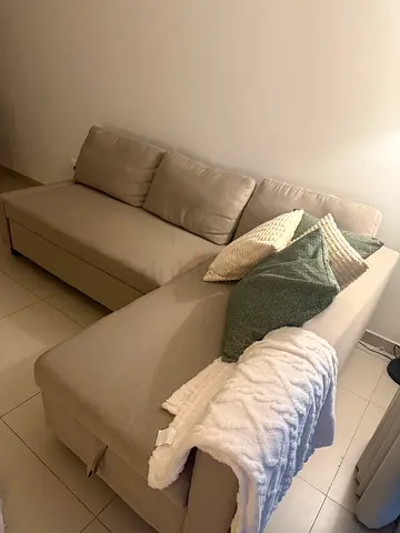 Light beige L-shaped sofa with chaise - excellent condition