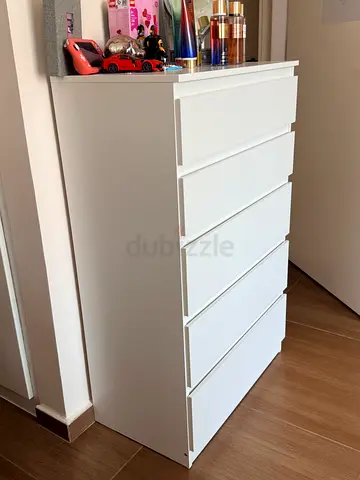 IKEA White 6-drawer Chest / Dresser - Good Condition