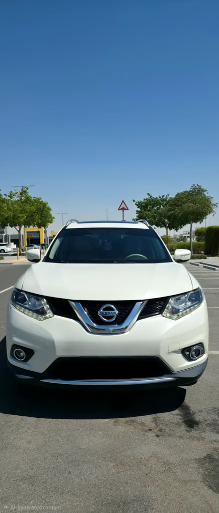Nissan X-Trail 2016 — photo 1 of 17