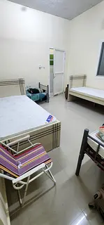 BED SPACE AVAILABLE FOR MALE BACHELORS