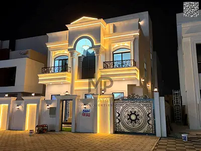 فيلا كلاسيكية فاخرة في الحليو 2 على شارع رئيسي، بارتداد أمامي 15 متر يمنحك خصوصية ومساحة إضافية، تضم 6 غرف نوم ومجلسًا وصالة ورووف، بتملك حر لجميع