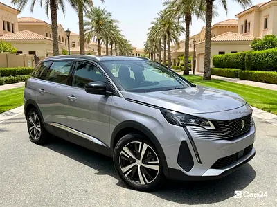 AED 1,110/month | 0 DP | Manufacturer Warranty | Service History | 30 Day Return | PEUGEOT 5008 2023