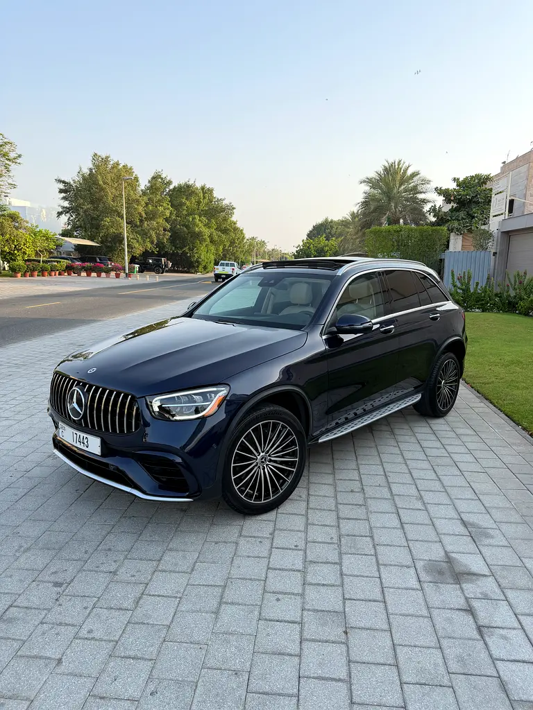 Mercedes-Benz GLC-Class 2022 — photo 1 of 20
