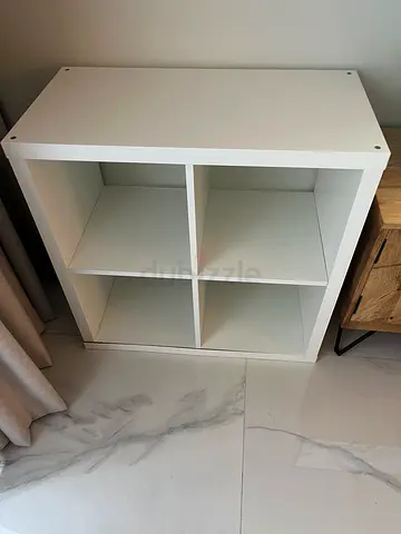 Ikea kallax White 4-Cube Storage Shelve Unit
