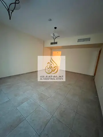 شقة غرفة وصالة للإيجار السنوي في المجاز 2 الشارقة | موقع مميز | تكييف مجاني | جيم ومسبح مجاني