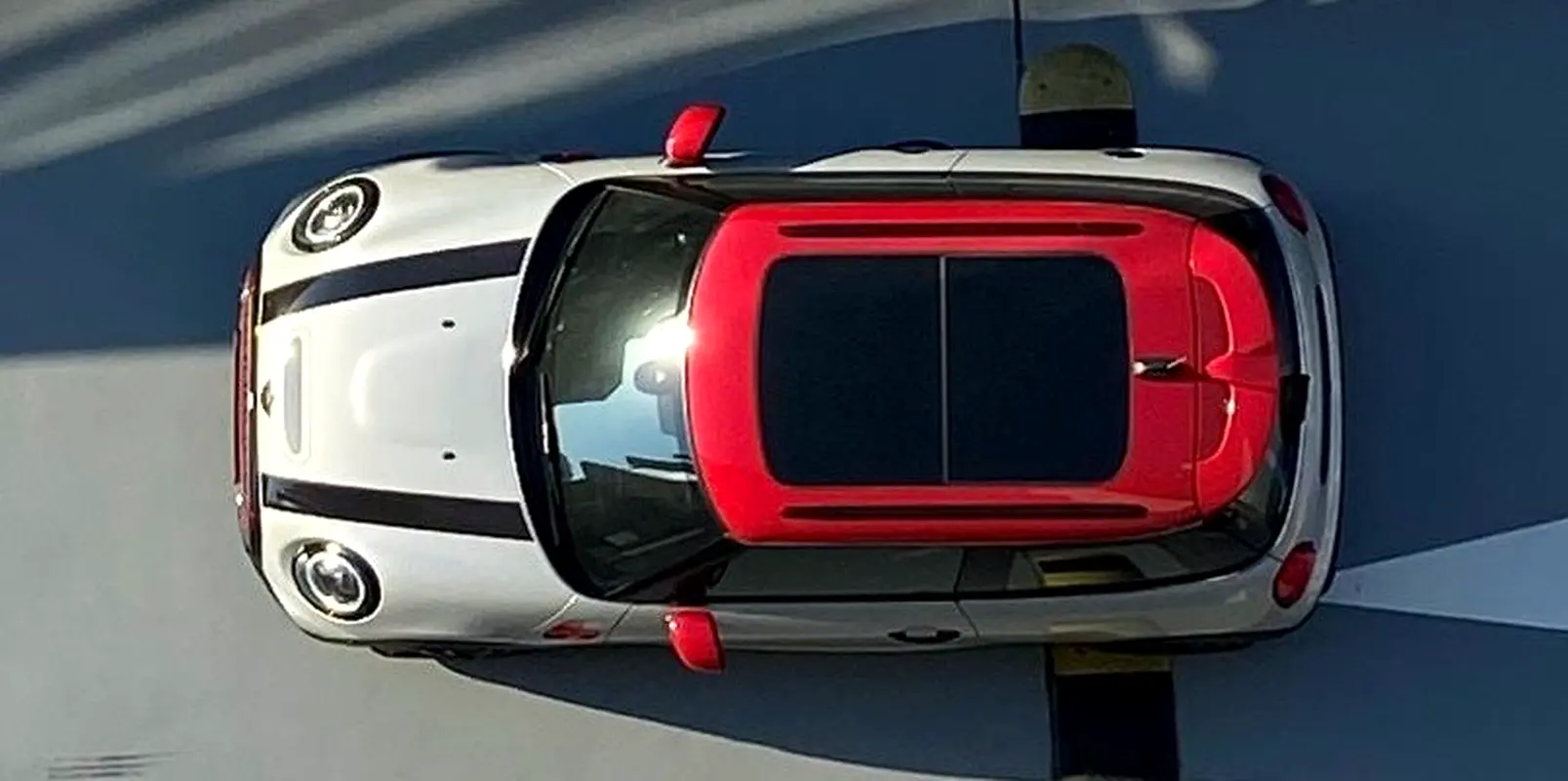 MINI Cooper 2022 — photo 1 of 13