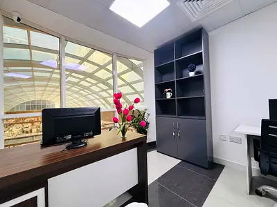 Beautiful office for rent in Dubai | Direct from Owner