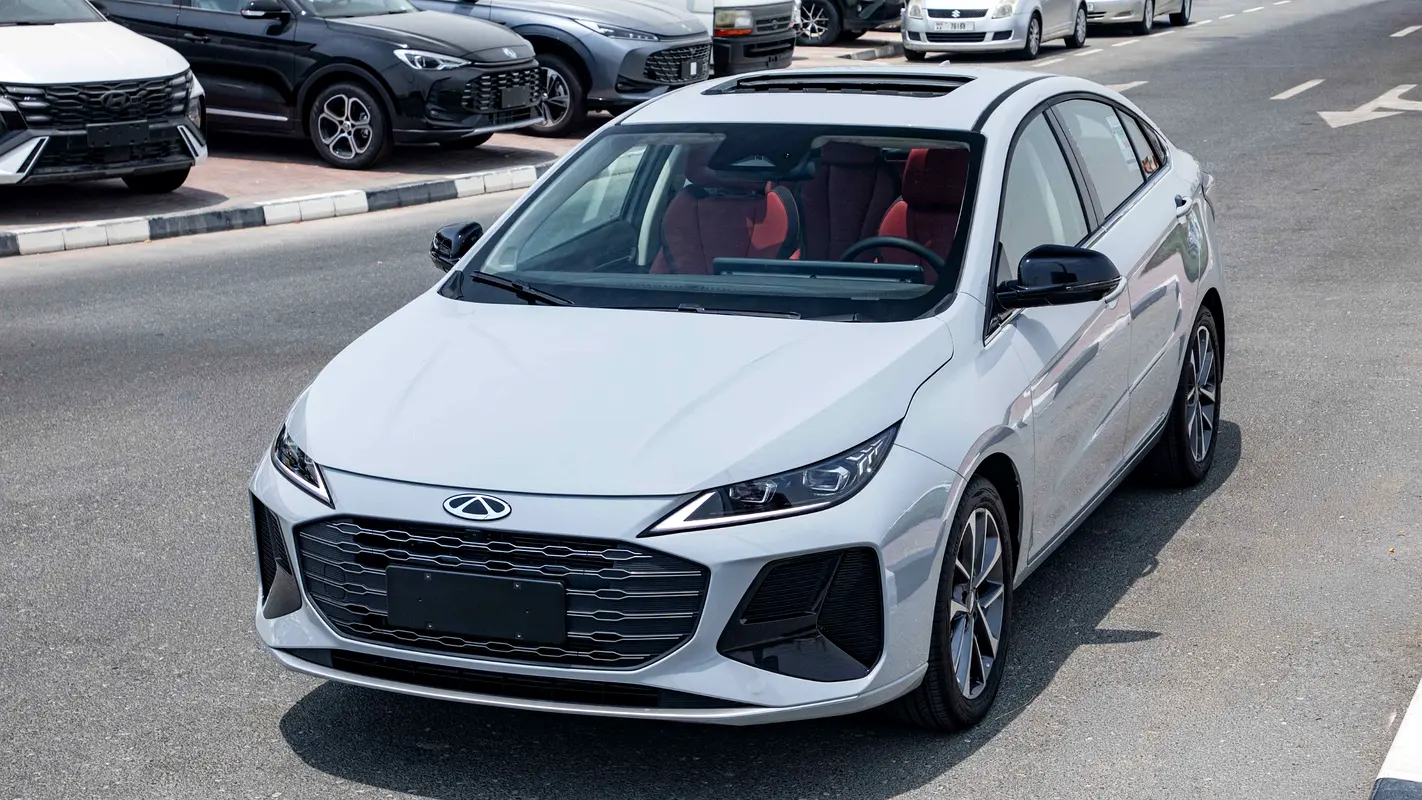 Chery Arrizo 6 2026 — photo 1 of 20