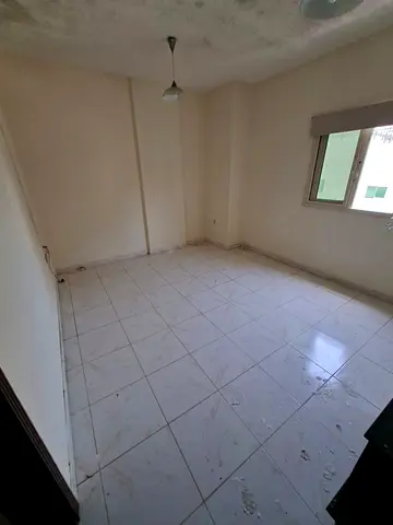 Annual Apartment for Rent in Al Qasimia Al Mahatta Sharjah One Bedroom and Living Room with Central Air Conditioning AED 29000 Per Year 4 or 6 Install