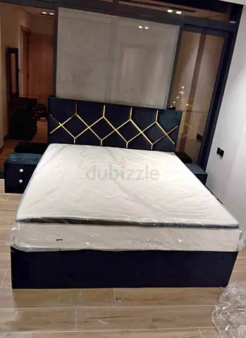 Brand New King Size Bed With Mattress