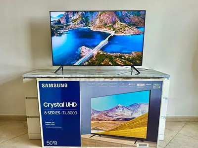 Samsung 50 Crystal UHD TU8000 Smart TV - Excellent Condition