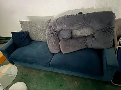 3-seater navy blue velvet sofa in good condition