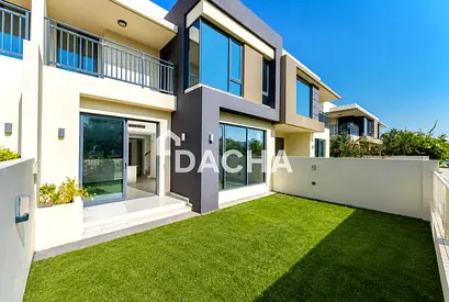 GREENBELT BACKING |WELL MAINTAINED |PRIME LOCATION