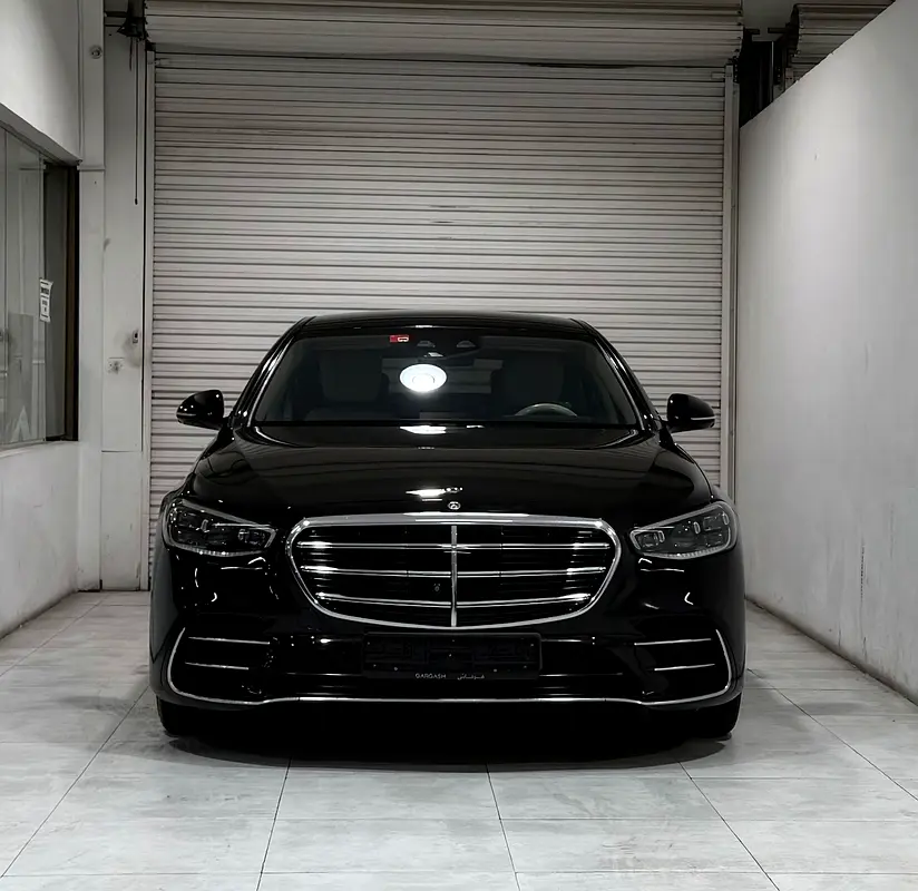 Mercedes-Benz S-Class 2022 — photo 1 of 12