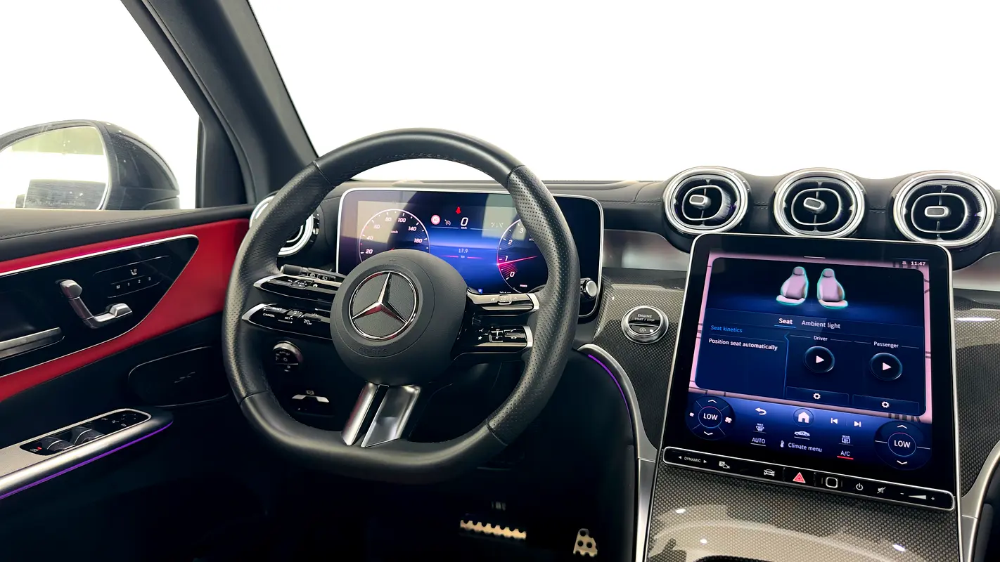 Mercedes-Benz GLC-Class 2025
