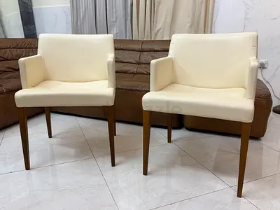 Liz-B chair and armchair by Poltrona Frau