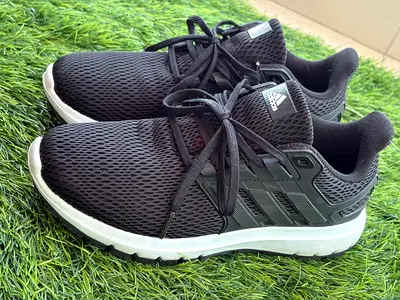 Adidas Ultimashpw shoes for women - Excellent condition