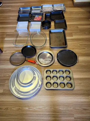 Misc. Pans for baking.