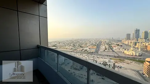 شقة مميزة للبيع في الشارقة منطقة الخان و إذا كنت تبحث عن شقة تجمع بين الموقع المميز، المساحة العملية، والإطلالة المفتوحة، فهذه فرصة تستحق الاهتمام.