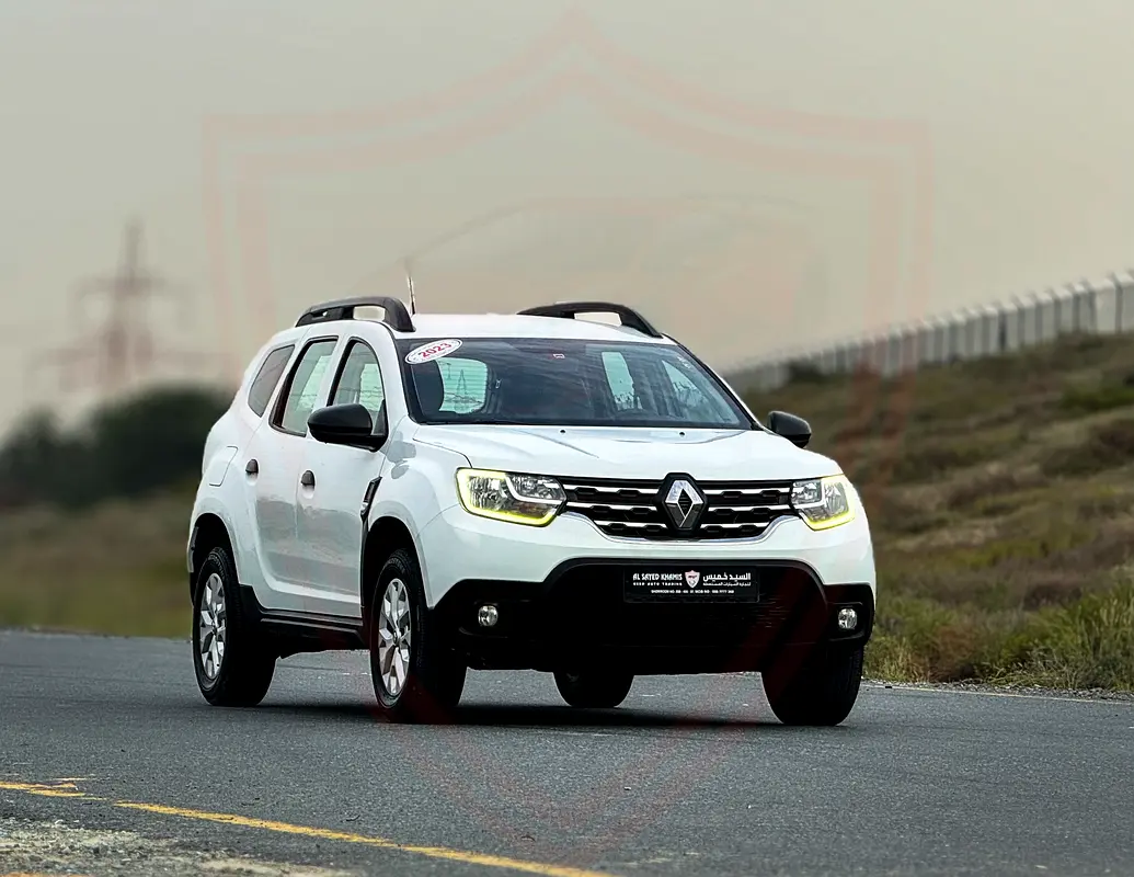 Renault Duster 2023 — photo 1 of 17