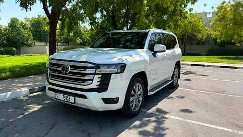 Toyota Land Cruiser GXR 2026 | GCC Specs | Brand New Condition