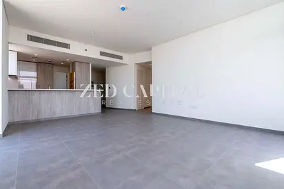 Modern Finish | 2BR+Maid | Kitchen Appliances