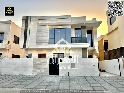 A luxurious 5-bedroom villa distributed across two floors and a rooftop, situated in a prime location close to all amenities. Freehold ownership.