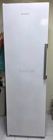 Deep freezer