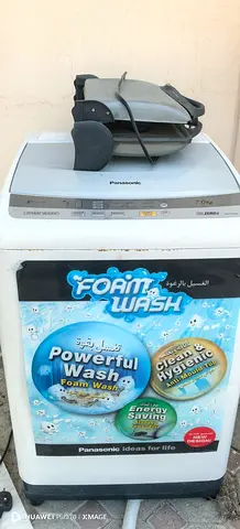 Free washing machine and sewing machine.