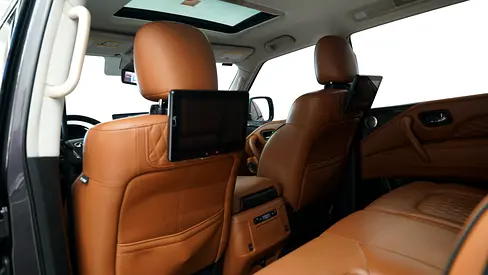 2023 Infiniti QX80 照片 12