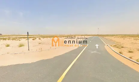 أرض سكنية للبيع في روضة القرط بالقرب من الحديقة