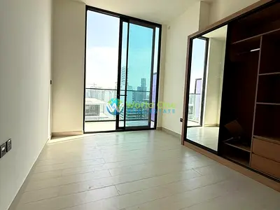 Affordable Studio | Higher Floor | Fitted Kitchen