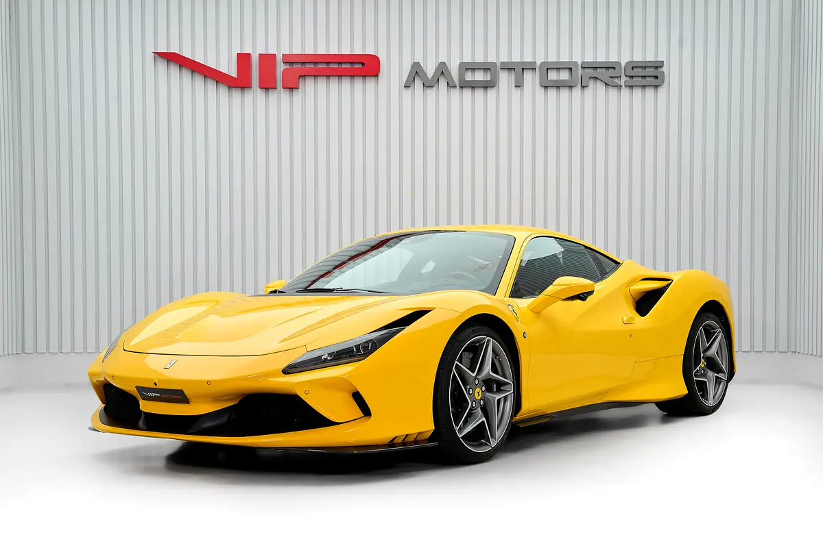 Ferrari F8 Tributo 2021 — photo 1 of 11