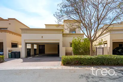 Vacant soon | Large Landscaped Garden