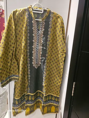 Ladies kurti
