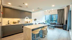 Marina View | Furnished & Upgraded | Modern — 3