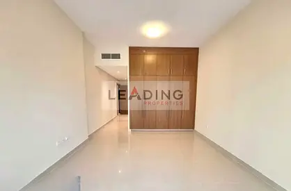 Spacious 2 BHK + storage in Golden Sands 14, Bur Dubai