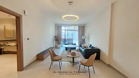 Fully Equipped / Comfortable Zone / Brand New