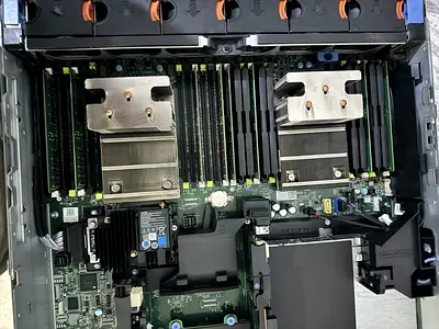 DELL POWER EDGE R730 SERVER