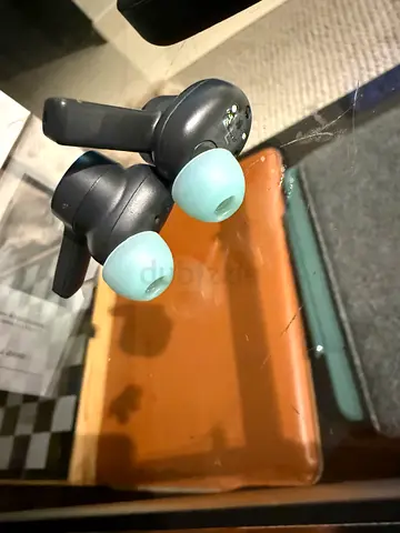 Bang and Olufsen Wireless In-Ear Earphones Beoplay