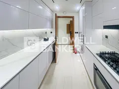 Closed Kitchen | Big Layout | Multiple Cheques