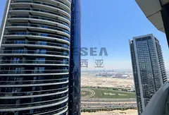 Stylish Unit | City Views | Prime Location