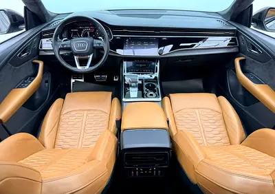 2022 AUDI RS Q8 照片 13