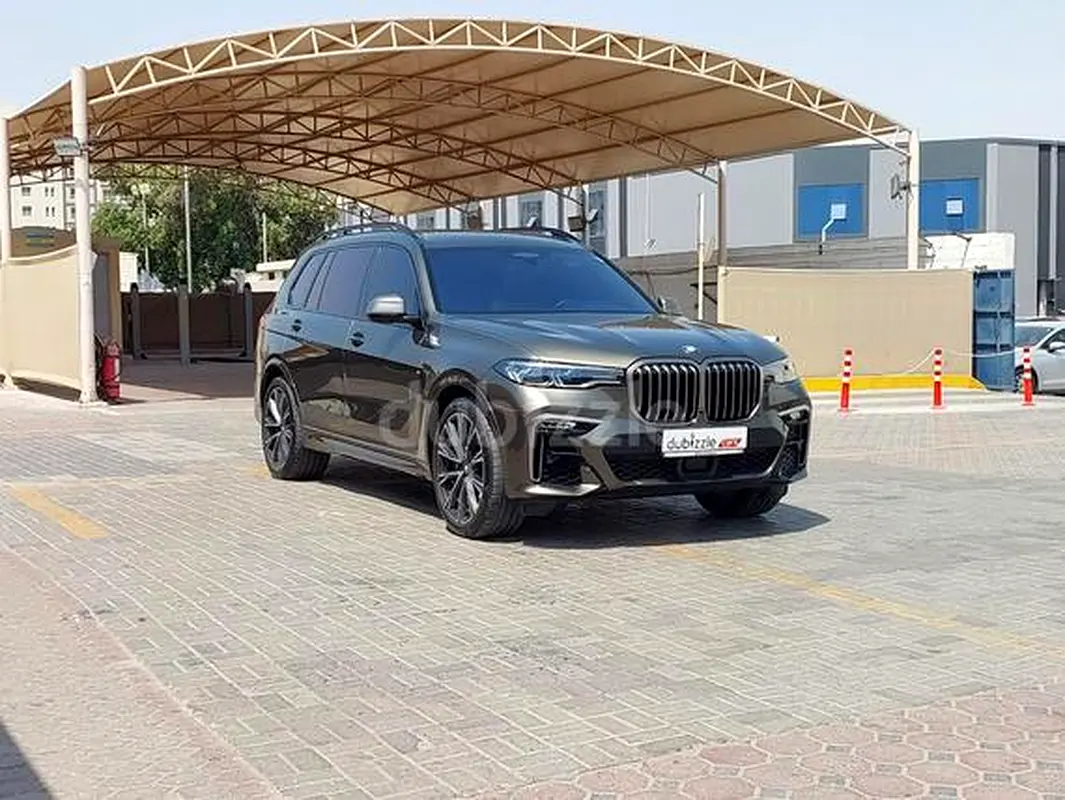 BMW X7 2022 — photo 1 of 20