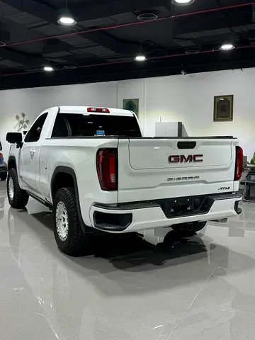 2021 GMC SIERRA — фото 2