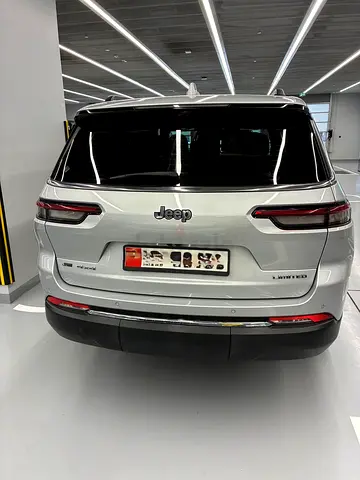 Jeep Grand Cherokee L Limited 2022 GCC Specs