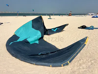 17 m F-One Breeze with bar 2024 (no repairs)