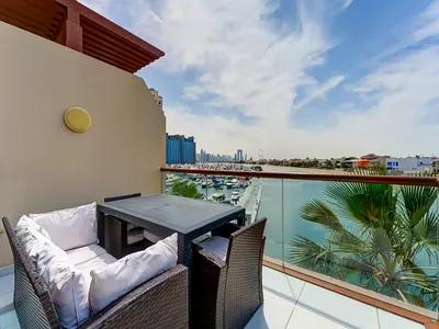 Skyline View | High ROI | Upgraded Studio